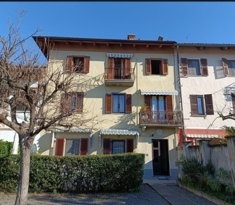 Foto Appartamento in Via Rigolfo 13B, Trofarello Centro di 159 m² in aste