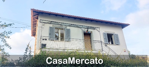 Foto Appartamento in Via Marino Campagna, Rocca di Papa Centro di 60 m²