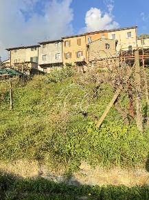 Foto Appartamento a Pietrasanta di 75 m² con 5 locali in vendita