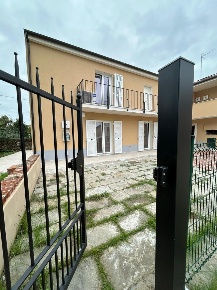 Foto Appartamento a Sarzana Bradia, Nave, San Michele di 136 m² in vendita
