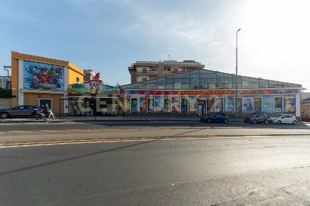 Foto Locale commerciale in Via Attanasio Natale 42, Catania di 525 m²