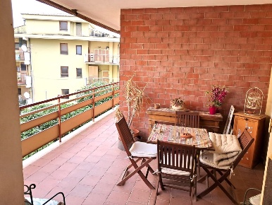 Foto Appartamento in Via Dea Bona  36, Tivoli Tivoli Alta di 100 m²