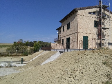 Foto Appartamento in Via Barcaglione, Ancona Barcaglione di 400 m²