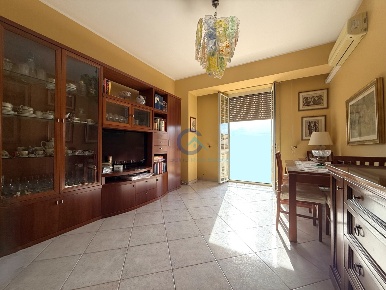 Foto Appartamento in Via Eraclea 36d, Catanzaro Catanzaro Lido di 105 m²