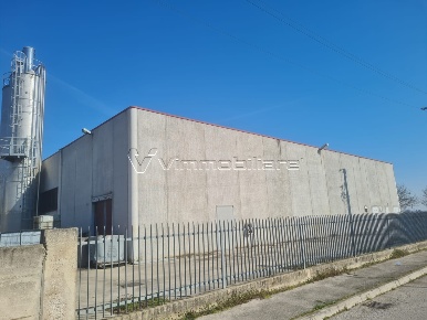 Foto Capannone industriale in via dell'artigiano 1, Ponso Centro di 665 m²