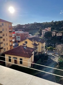 Foto Appartamento in Via Giuseppe Verdi, Imperia Porto Maurizio di 70 m²