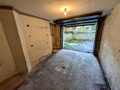 Foto Magazzino a Padova di 10 m² con 1 locali in affitto