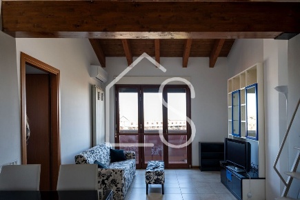 Foto Attico a Bologna San Vitale - Roveri di 75 m² con 4 locali in affitto