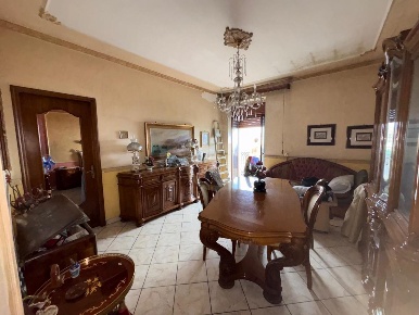 Foto Appartamento in Via Cristoforo Colombo 136, Catania di 170 m²