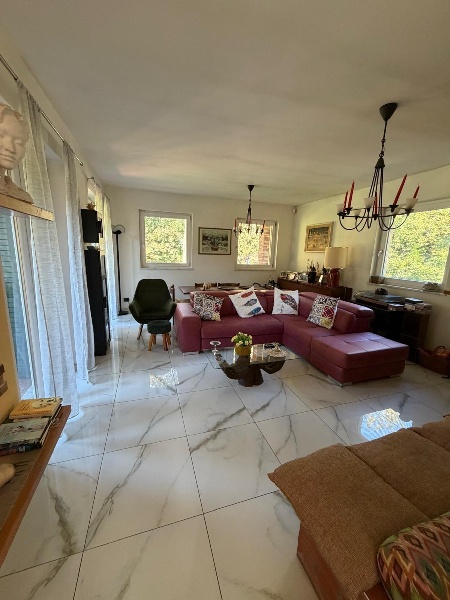 casa indipendente in vendita a Castelnuovo Magra in zona Colombiera