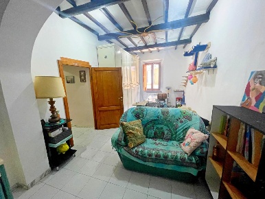 Foto Appartamento a Poggibonsi Centro di 132 m² con 5 locali in vendita