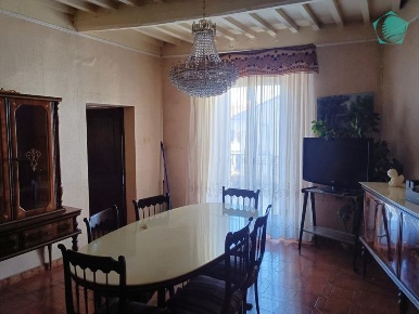 Foto Appartamento a Certaldo Centro di 100 m² con 4 locali in vendita