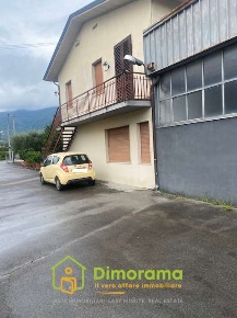 Foto Appartamento in Via delle Selvette  98, Capannori Marlia di 150 m²