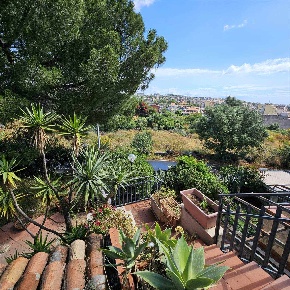 Foto Villa a schiera in via Ercole Patti 5, Catania Ballo - Cibele