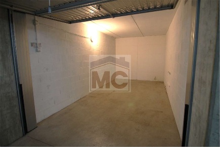 Foto Box in Via Botte, Casalgrande Centro di 18 m² con 1 locali in affitto