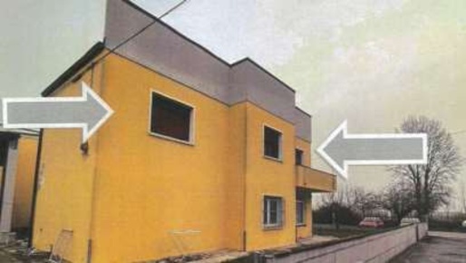 Foto Appartamento in Via del Lavoro, Copparo Centro di 169 m² con 7 locali