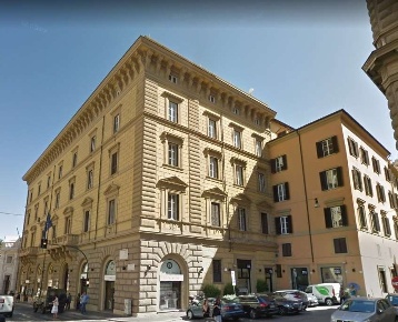 Foto Ufficio in Via IV Novembre, Roma di 1585 m² con 19 locali in affitto