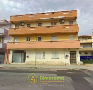 Foto Appartamento in Corso America 117, Assemini Centro di 107 m² all'asta