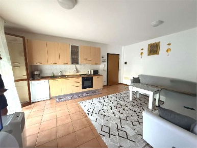Foto Appartamento in VIA RICECI, Petriano di 73 m² con 2 locali in vendita