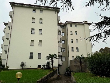 Foto Appartamento in Via Bologna  3, Martinengo Centro di 108 m² in vendita