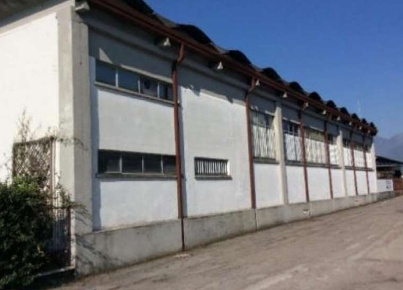 Foto Capannone industriale in Via G. Leopardi, Zanè di 1268 m² con 1 locali