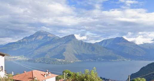 Foto Casa indipendente in Via Albaredo snc, Gravedona ed Uniti Germasino
