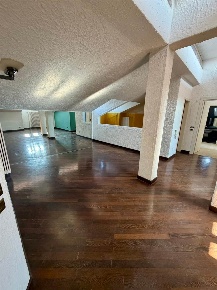 Foto Appartamento a Crema Centro Storico di 120 m² con 3 locali in vendita