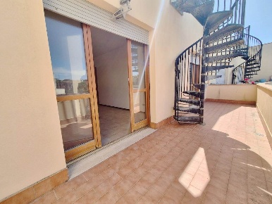 Foto Appartamento a Pisa Marina di Pisa di 85 m² con 4 locali in vendita