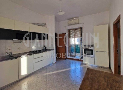 Foto Appartamento a La Spezia Migliarina di 65 m² con 3 locali in vendita