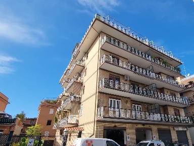 Foto Attico in Via Radicofani, Roma Fidene di 30 m² con 2 locali in affitto