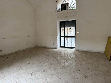 Foto Locale commerciale a Recale di 34 m² con 1 locali in vendita