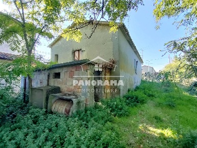 Foto Casa indipendente a Montescudo-Monte Colombo di 70 m² con 3 locali