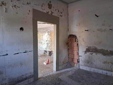 Foto Negozio a Firenze Peretola di 32 m² con 2 locali in affitto