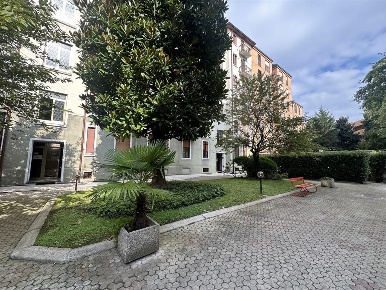 Foto Appartamento in VIALE RODI, Milano Bicocca di 107 m² con 4 locali