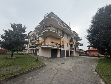Foto Appartamento in VIA VERDI, Covo Centro di 100 m² con 3 locali