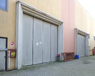 Foto Capannone industriale a Desio di 315 m² in vendita