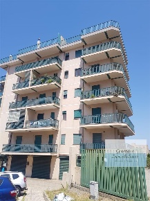 Foto Appartamento a Reggio di Calabria Centro Storico di 150 m² in vendita