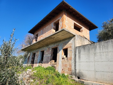 Foto Casa indipendente in Via Costantino Caminada 66, Ferentino in vendita
