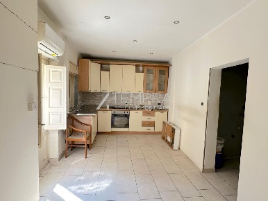 Foto Casa indipendente in VIA REGINA MARGHERITA 111, Adrano di 55 m²