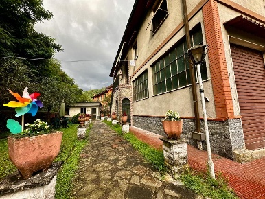 Foto Case semi ndipendenti a Vezzano Ligure di 130 m² con 5 locali