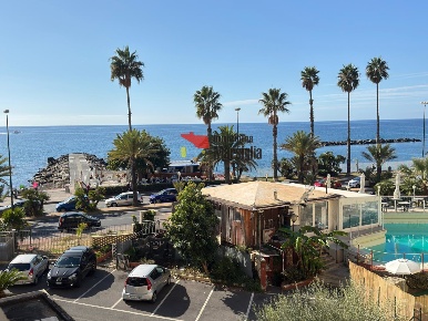 Foto Appartamento in Via Vittorio Veneto 38, Sanremo Bussana di 68 m²