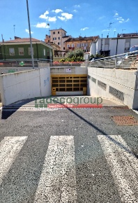 Foto Posti auto in via corcos, Livorno Porta a Mare - Mazzini di 18 m²