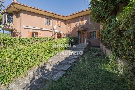 Foto Villa unifamiliare in Via del Tuscolo 3, Grottaferrata Centro