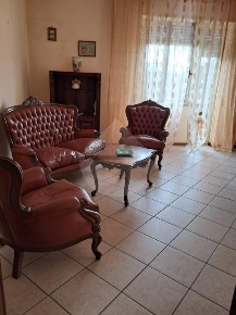 Foto Appartamento in via canicole, Capranica di 90 m² con 5 locali