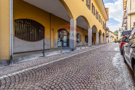 Foto Locale commerciale in via GALLIARI, Andorno Micca Andorno Cacciorna