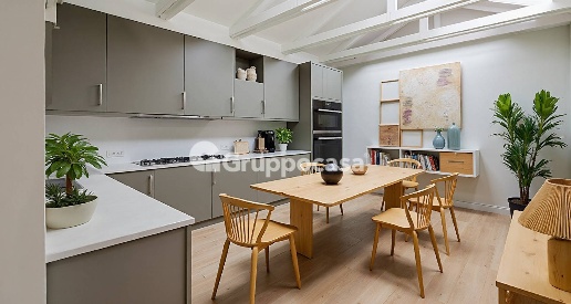 Foto Attico in Via Roma, Magenta Centro di 188 m² con 3 locali in vendita