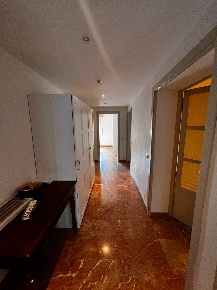 Foto Appartamento a Milano di 110 m² con 5 locali in affitto