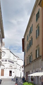 Foto Appartamento in Via Daniele Manin, Grosseto Centro Storico di 232 m²