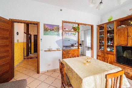 Foto Appartamento in Via Piccola Atene, Sabbioneta Centro di 90 m²