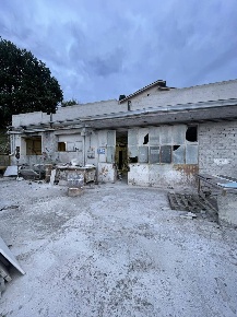 Foto Capannone industriale in via montesecco, Alatri di 200 m² in vendita